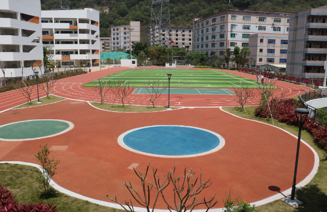  學(xué)校塑膠跑道怎么建設(shè)，有哪些要求？